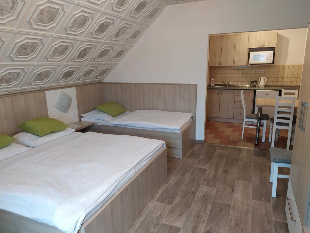 Velké Losiny Apartmany Okoun מראה חיצוני תמונה